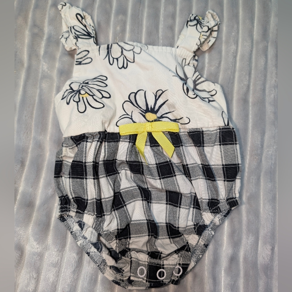 Youngland Baby Floral Plaid Romper with Yellow Bow